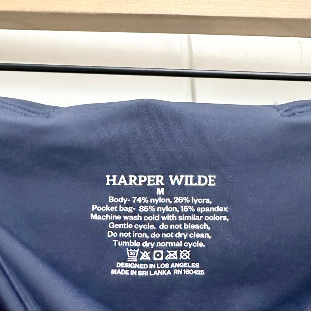 Harper Wilde Flex High Rise Bike Short In Ink Size M - Picture 8 of 11